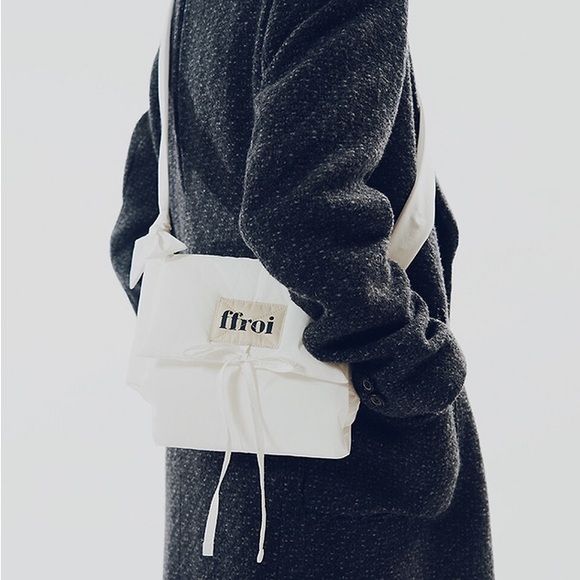 ffroi Breeze Crossbody Bag - Picture 9 of 10